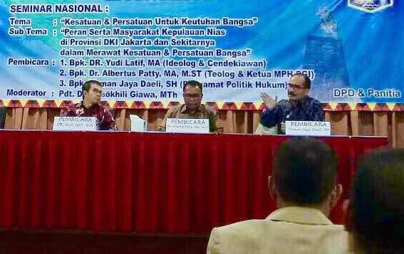"Pancasila Ideologi NKRI (Indonesia Raya) Sebagai Rumah Bersama Membangun Persatuan Indonesia Yang Bhinneka Tunggal Ika"
