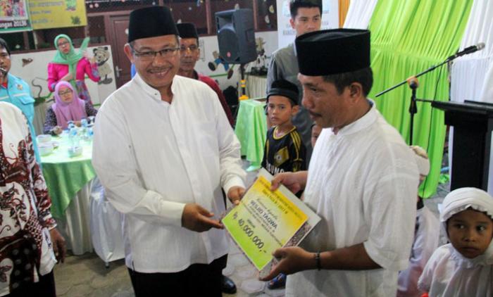 Wawako Ir Akhyar Nasution Ajak Warga Medan Tuntungan Tunaikan Zakat