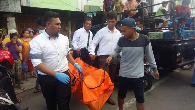 Diduga Akibat Sakit, Gepeng Tanpa Identitas Ditemukan Tewas di Emperan Toko, Padangsidimpuan