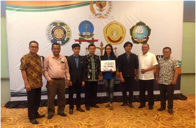Mahasiswa FH Nommensen Juara II Debat Konstitusi MPR RI 