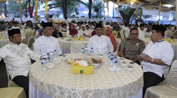Buka Puasa Ala Unsur FKPD Kota Medan