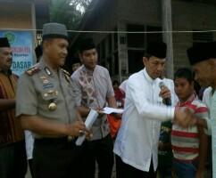 Safari Ramadhan di Angkola Sangkunur, Bupati Tapanuli Selatan Serahkan Bantuan