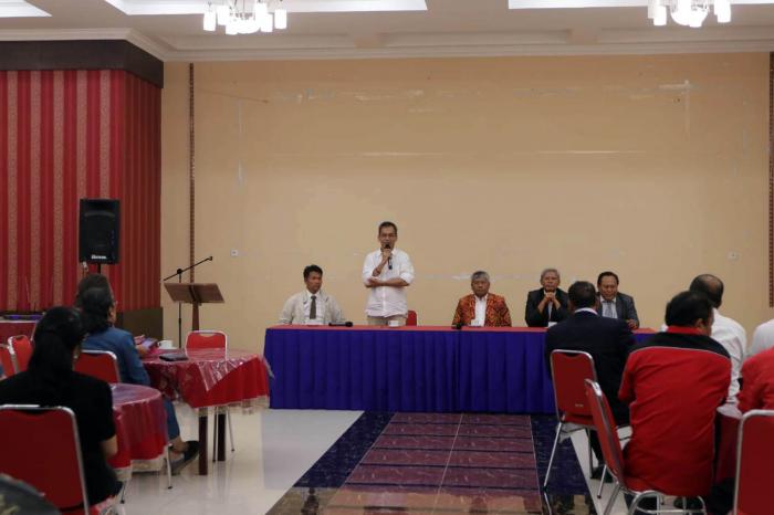 Sihar Sitorus Silaturahmi dengan Tokoh Kristen Lintas Gereja