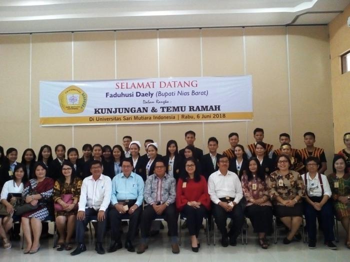 Bupati Nias Barat Berkunjung ke Kampus Universitas Sari Mutiara Indonesia