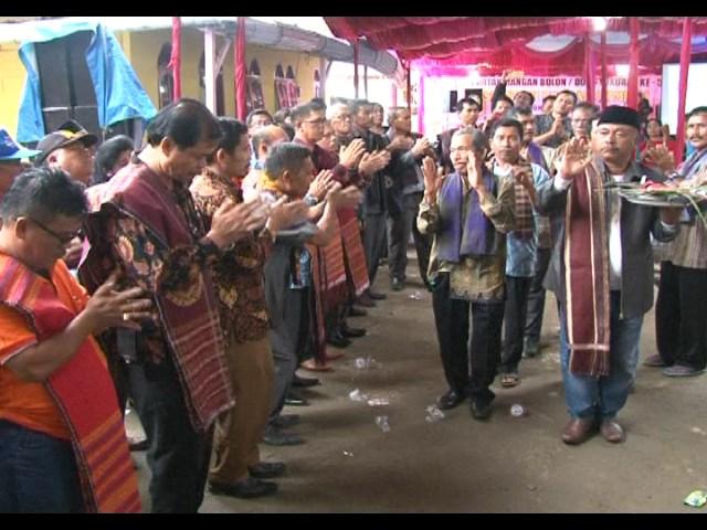 Pagelaran Adat Budaya Sianturi Lumban Gambiri
