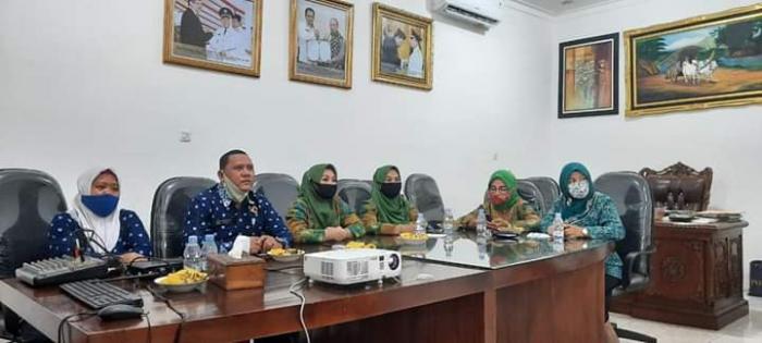Bunda Paud Labuhanbatu Ikuti Seminar Parenting Daring