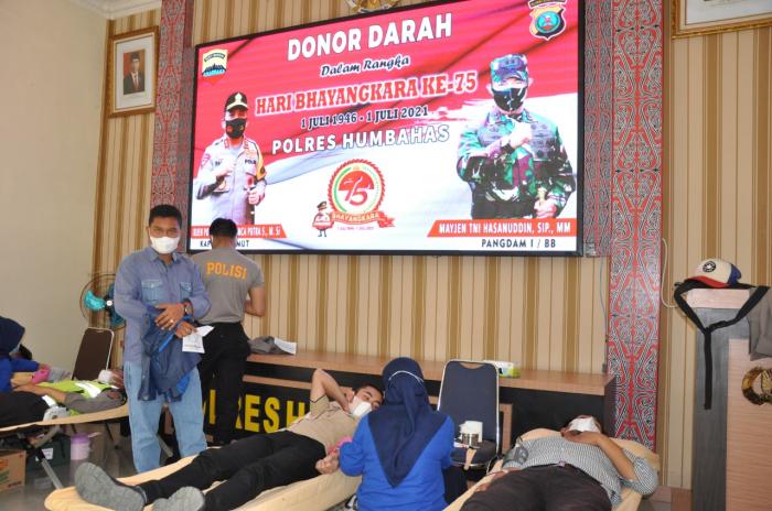  Polres Humbahas Gelar Kegiatan Donor Darah dalam Rangka Hari Bhayangkara ke 75