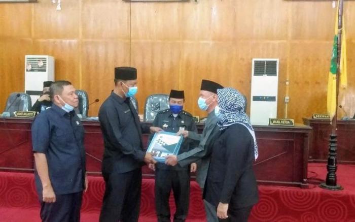 DPRD Sidimpuan Terima Ranperda Perubahan RPJMD Untuk Dibahas