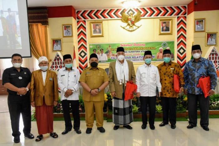 Bupati Tapsel : Gandeng Ulama Diharap Membawa Kesejahteraan Rakyat