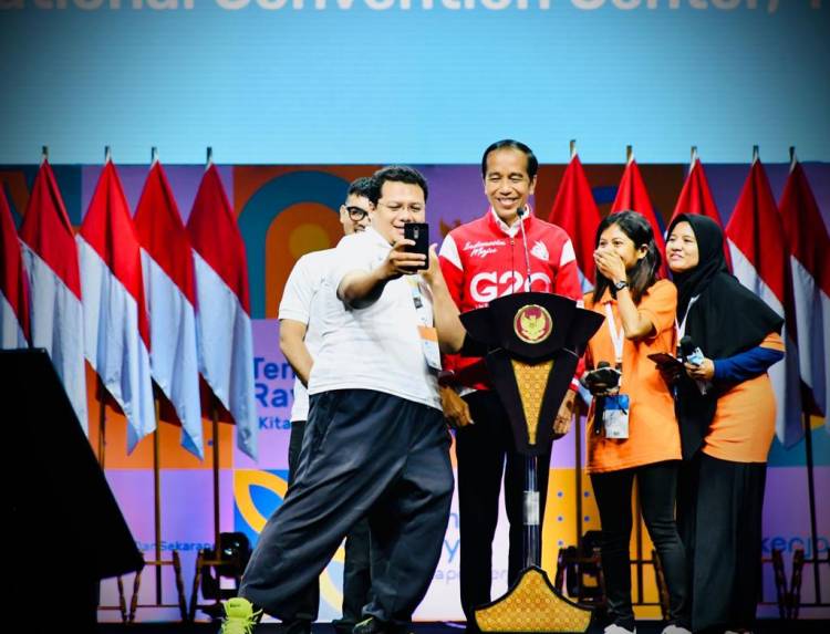 Presiden Jokowi Apresiasi Capaian Program Kartu Prakerja