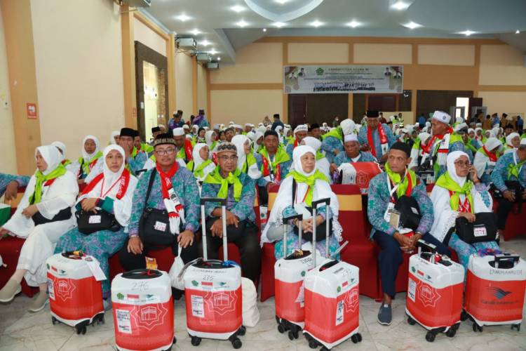 Doa Terbaik Bupati Labuhanbatu Untuk Calon Jamaah Haji
