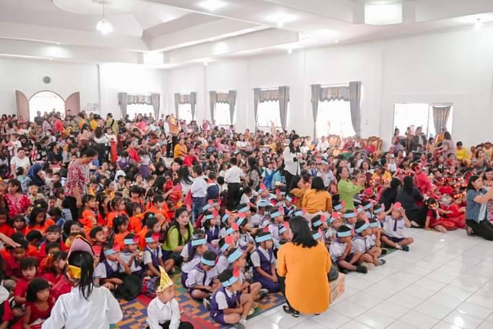 Bunda PAUD Humbahas, Lepas Anak PAUD Se-Kecamatan Doloksanggul