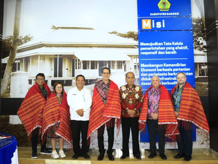 Wakil Bupati Samosir Terima Kunjungan Wakil Dubes Amerika Serikat