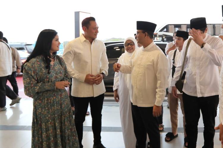 Lepas Keberangkatan Ibadah Haji Anies Baswedan, AHY: Semoga Lancar dan Hajinya Mabrur