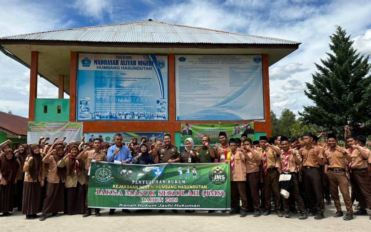 Kejaksaan Negeri Humbahas Adakan Penyuluhan Hukum, Jaksa Masuk Sekolah