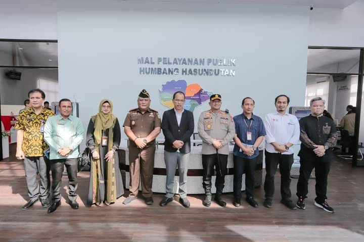 Pemkab Humbahas Tandatangani Kerjasama Dengan Instansi Vertikal Yang Bergabung di MPP
