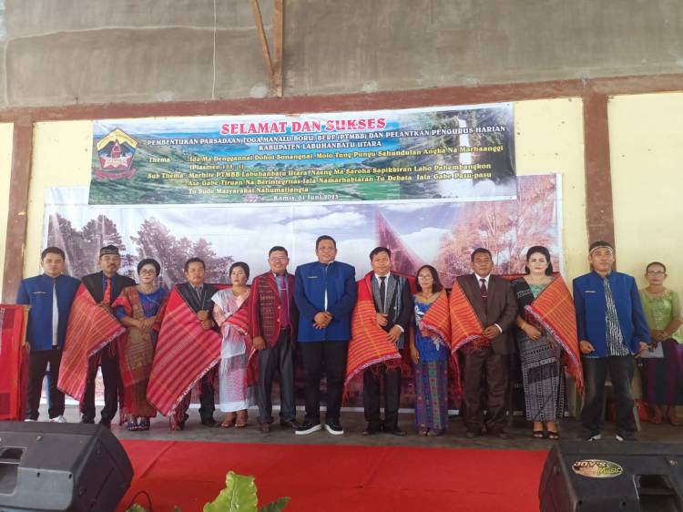 Sabam Manalu Kukuhkan PTMBB Wilayah Labuhanbatu Utara