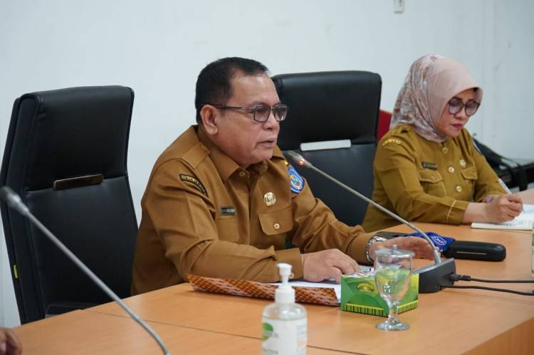 Sekda Labuhanbatu Pimpin Rakor Optimalisasi Penerimaan Opsen Pajak Kendaraan Bermotor dan BBNKB