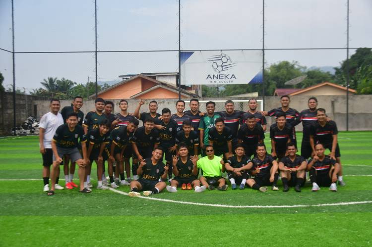 Gelar Pertandingan Futsal Sesama Bank, BRI BO Kotapinang Menang
