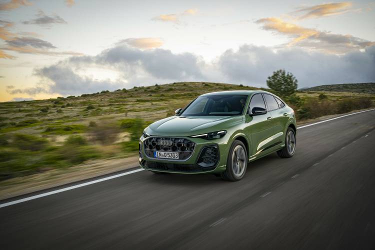 The New Audi Q5 Sportback Warna District Green, Perpaduan Elegan dan Kenyamanan untuk Temani Aktivitas Sehari-hari