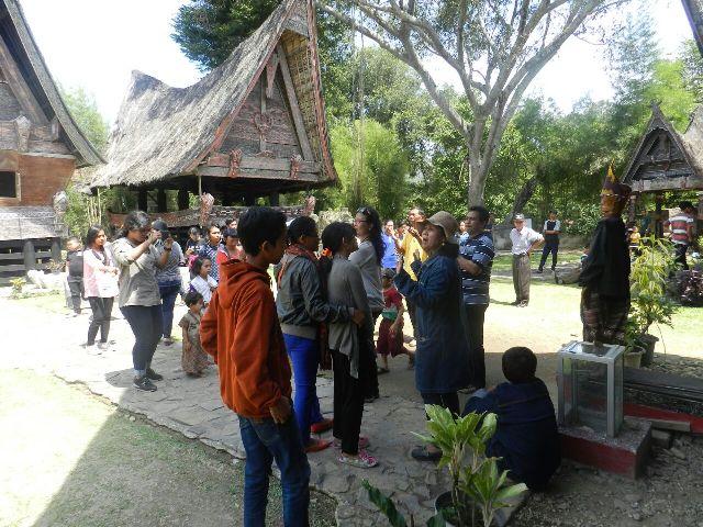 Libur Lebaran, Pengunjung Museum Batak di Balige Membludak