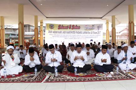 Pulang Kampung, Tengku Erry Berdzikir, Doa Dan Santuni Anak Yatim Padang Lawas