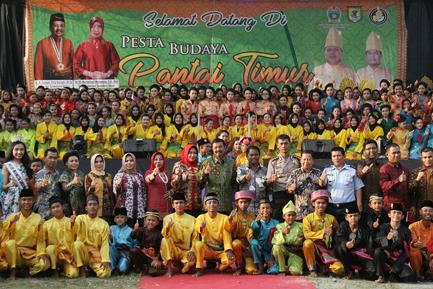 Pesta Budaya Pantai Timur Digelar di Pantai Cermin