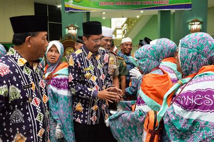 Tengku Erry: Jamaah Haji Harus Perbanyak Sabar dan Syukur