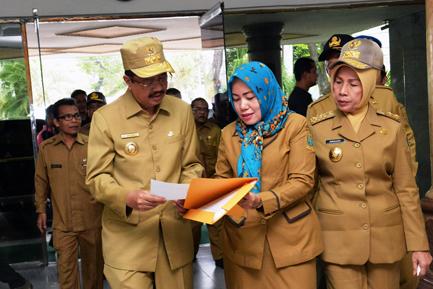 Sidak Hari Pertama Kerja, Tengku Erry: ASN Absen Diberi Sanksi