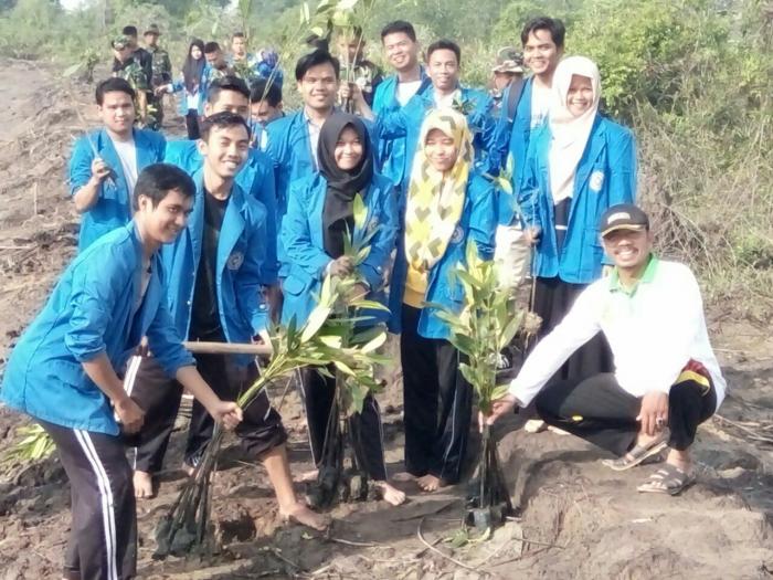 Mahasiswa Turut Gabung Program TMMD di Belawan