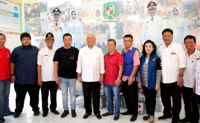 Wali Kota dan YSKI Bantu 133 KK Korban Angin Puting Beliung di Marelan