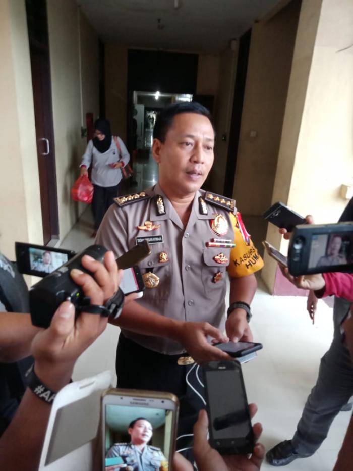 Warga Mengeluh di Sosmed, Polisi OTT 6 ASN Dinkes Labusel