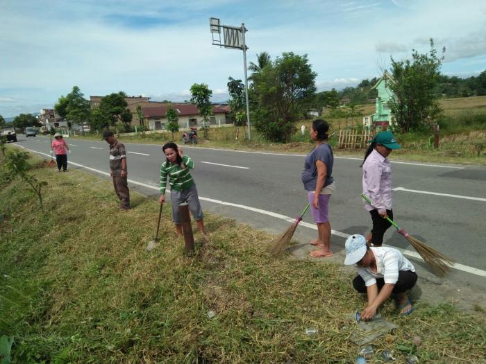 Dukung Program Pariwisata, Desa Silamosik 2 Gelar Gotong Royong Sabtu Bersih