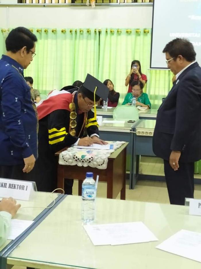 Dr. Ir. Timbang Pangaribuan, MT Jadi Dekan F. Teknik UHN Medan