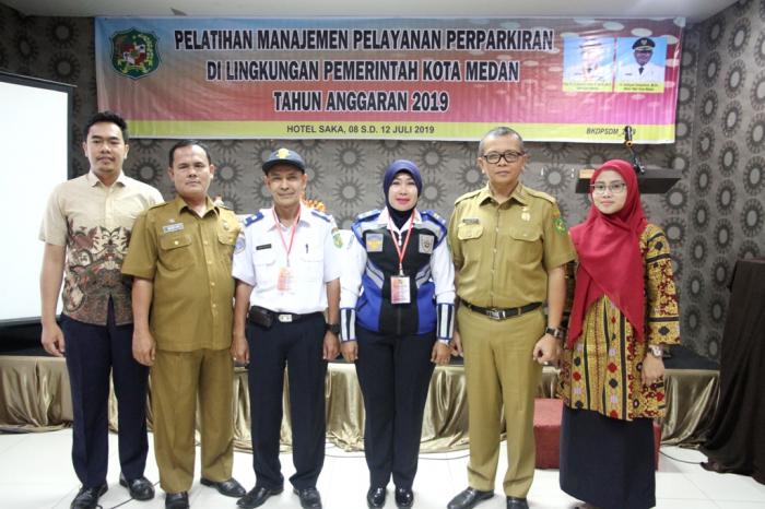 Ingin Tata Parkir, Pemko Medan Gelar Pelatihan Manajemen Perparkiran
