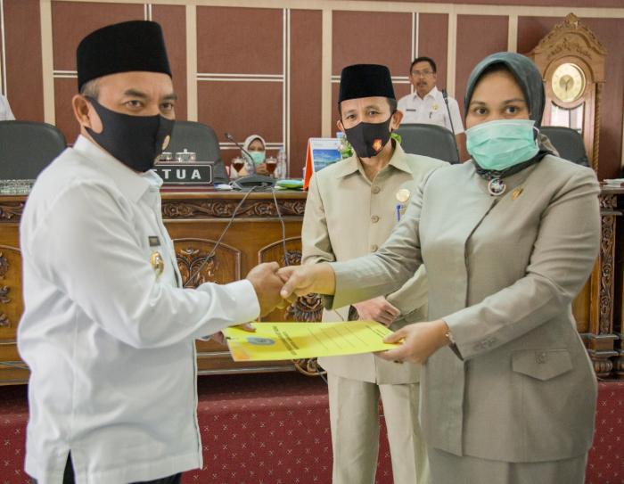 DPRD Kabupaten Labuhanbatu Setujui Ranperda Menjadi Perda