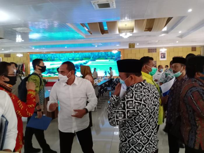 Bupati Labuhanbatu Hadiri Rakor Percepatan Penanganan Covid-19
