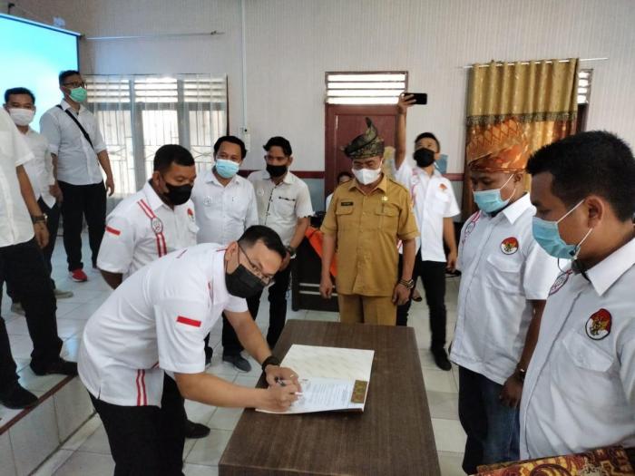 Pengurus ISSI Periode 2021-2025 Labusel Dilantik