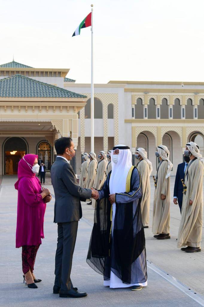 Dari Abu Dhabi, Presiden Kembali ke Tanah Air
