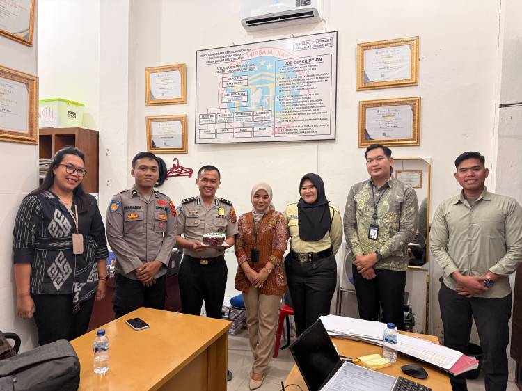 Jajaran BRI BO Kopin Wujudkan Sinergi ke Polres Labusel Saat HUT Bhayangkara