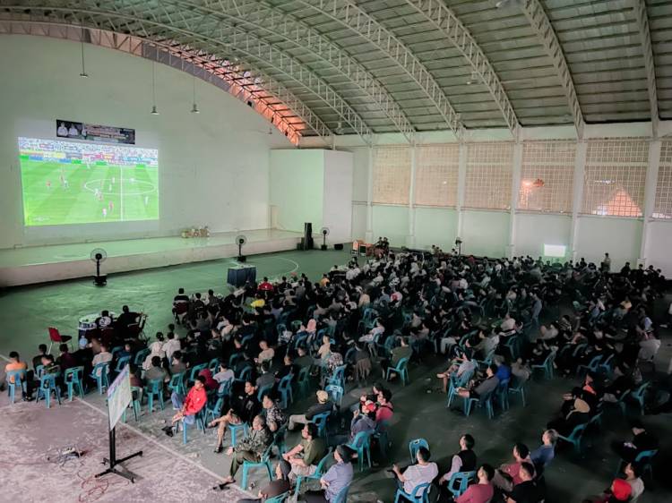 Nonton Bareng Piala Dunia, Bupati Labuhanbatu Pacu Inspirasi Generasi Muda