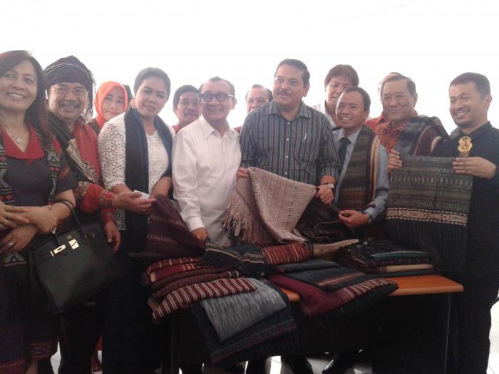 Komunitas Pecinta dan Pelestari Ulos Serta Para Tokoh Bicara Tentang Ulos