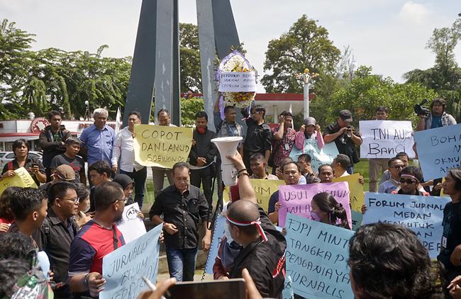  Jurnalis di Medan Turun ke Jalan