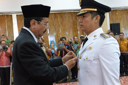 Lantik Hefriansyah, Gubsu Sampaikan Duka Meninggalnya Hulman Sitorus