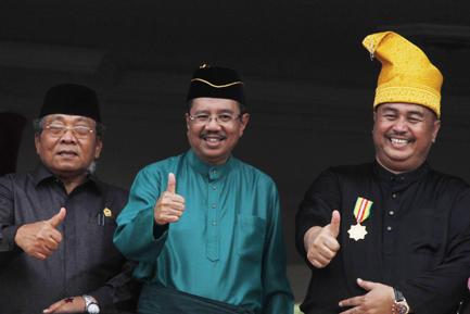 Dapat Mandat Partai Golkar, Tengku Erry Pastikan Satu Tempat di Pilgub 2018