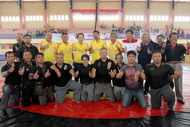 Kejurda Gulat Piala Gubernur Sumut Dibuka