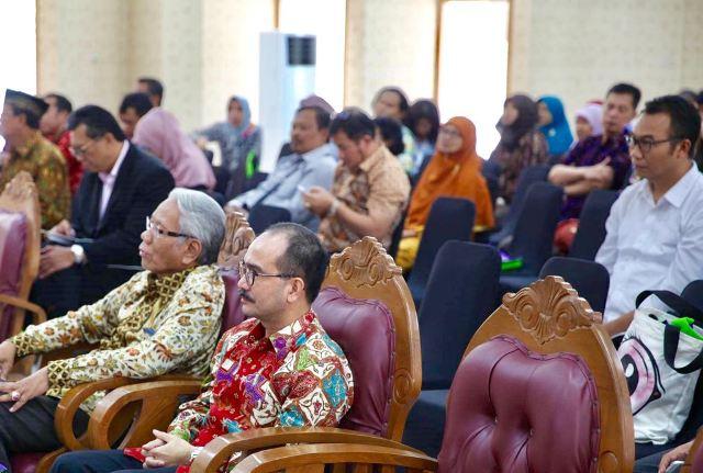 Hilangnya Suara Warga Negara : Jebakan Formalisme Dan Perumitan Dalam Regime Elektoral