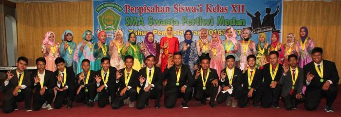 Membanggakan, 10 Alumni SMA Pertiwi Lulus PTN