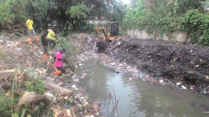 Pengerukan Sungai Selayang Bersama Pak Wali