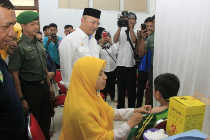 Kampanye Imunisasi MR Di Kota Medan; Target 585.641 Anak
